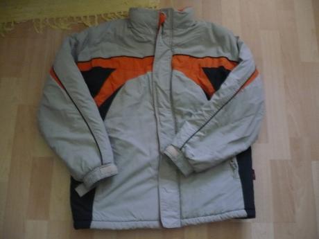 Bunda vel.152-158, 152