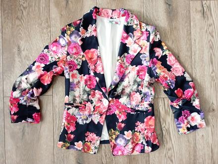 Kvetinové sako, s