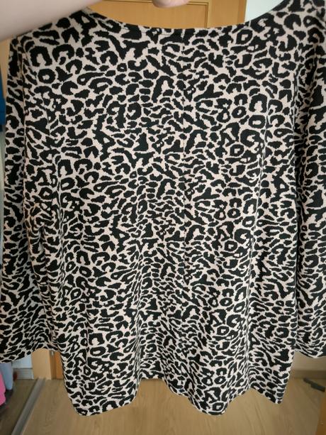 Tigrovaný svetrík, camaieu,xxl
