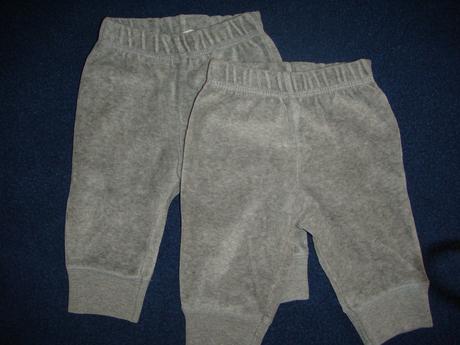 Tepláčiky benetton, 56