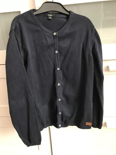 Svetrík na gombíky, mexx,134