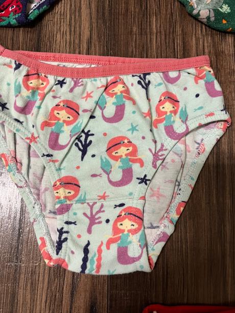 Dievčenské gaťky dedoles, 98