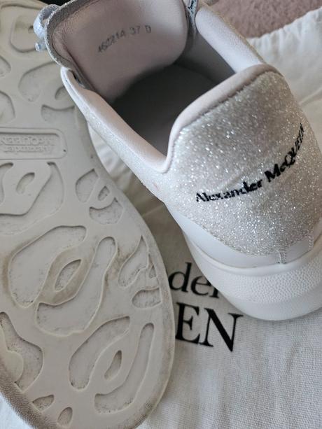 Alexander mcqueen, 37