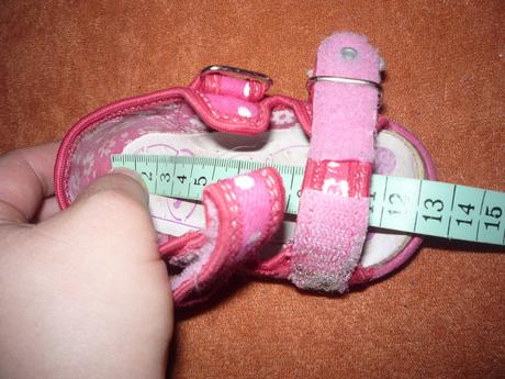 Sandalky, ren but,19