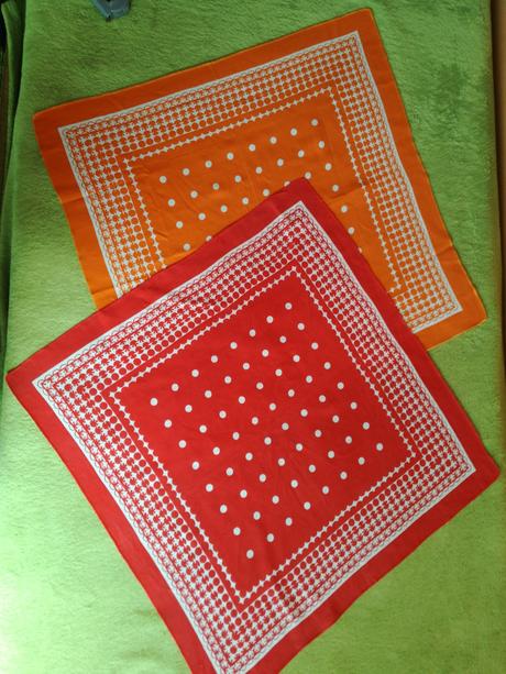 Šatky 64x64 cm, 140