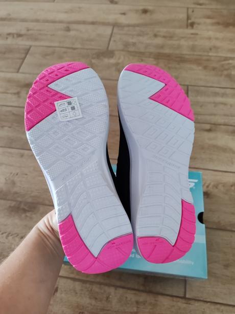 Skechers 35 nenosené, skechers,35