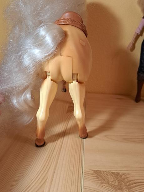 Barbie dream stable 2006, 