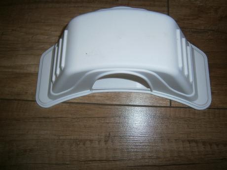 Plastový domček pre hlodavce,