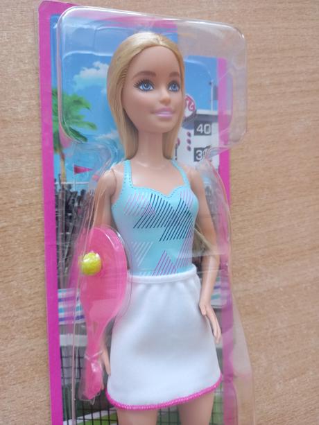 Barbie tenistka you can be anything,
