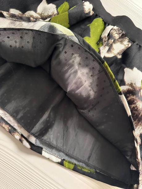 Kvetovaná nariasená sukňa, m