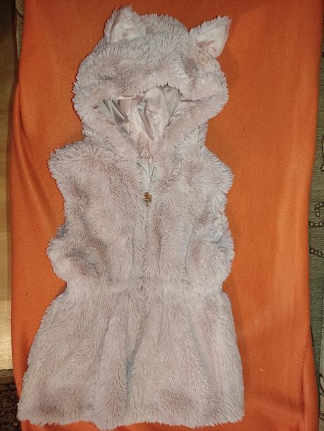 Obojstranná vesta, 122