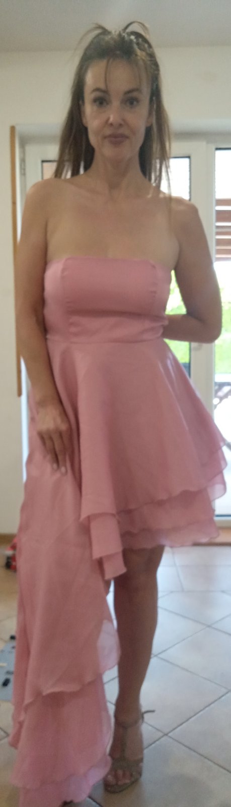 Spoločenské šaty, m