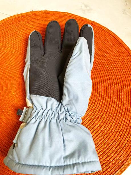 Lyžiarske rukavice thinsulate č. 7,5,