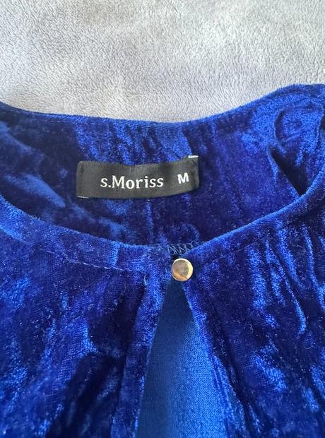 Tmavomodré velurové šaty, m