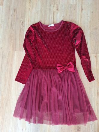 Vianočné zamatové šaty, 152