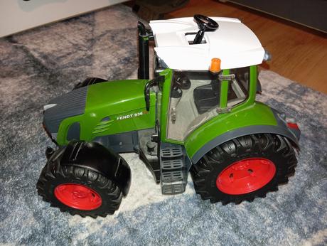 Bruder fendt traktor, 