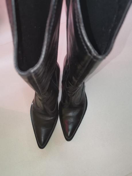 Lesklé kožené čižmy v. 39, 39