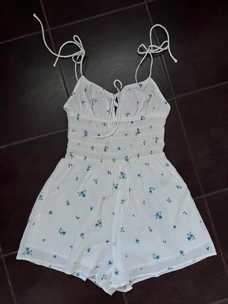 Biely krátky overal, h&m,32