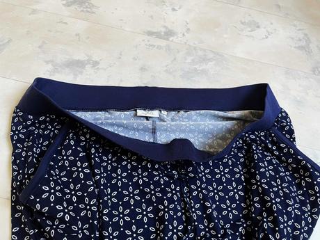 Kvalitné tenučké nohavice, xl