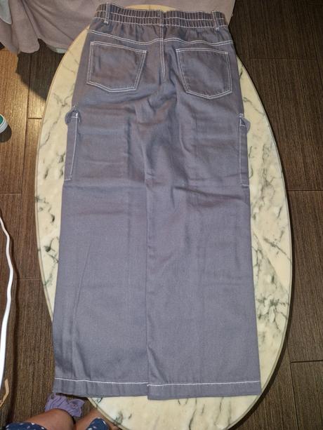 Nohavice, bershka,146