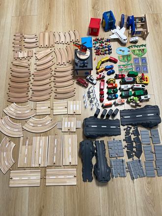 Mega sada koľajnice, cesty, vlaky, autá, doplnky, 