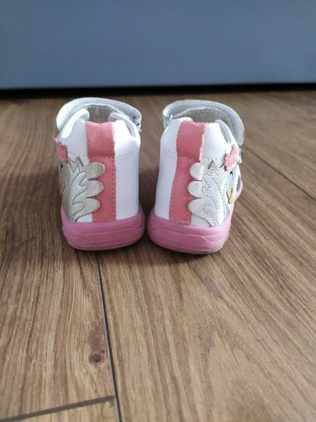 Sandále, d.d.step,22