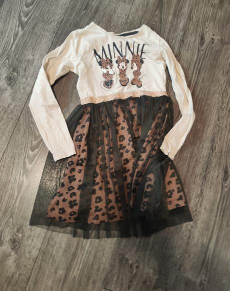 Šaty minnie. 4, 134