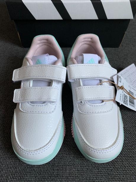 Tenisky na suchý zips, adidas,26