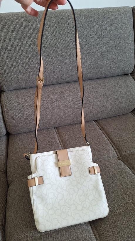 Kabelka 23.5cmx24cm, calvin klein