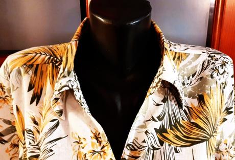 Predám dámsku blúzku veľ.48 (xxl), xxl