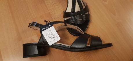 Kožené sandále caprice, 40