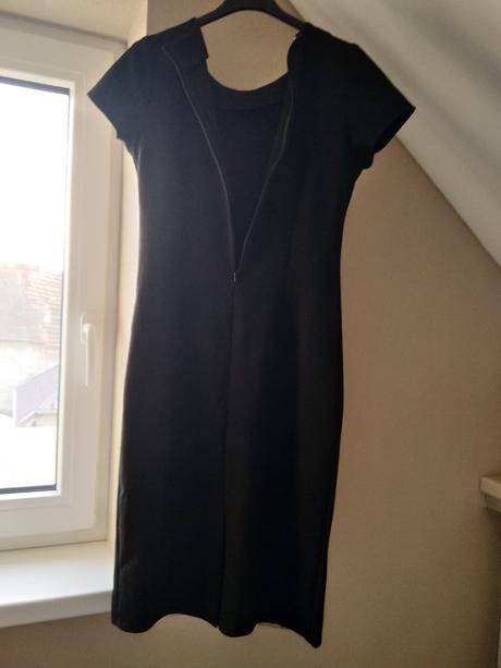 Spoločenské šaty, m