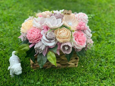 Mydlova kytica gratulačná kôš, 