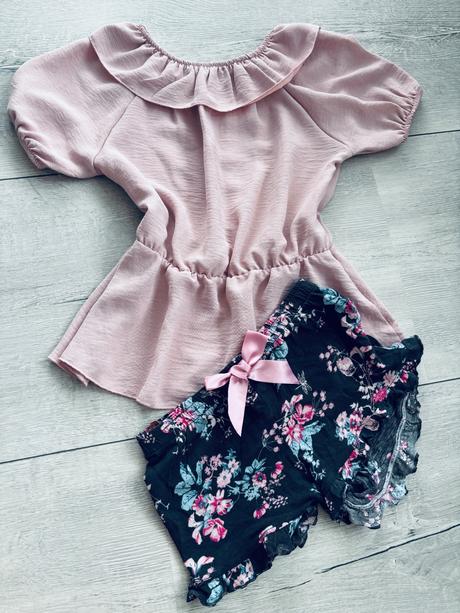 Blúzka a šortky, kappahl,134