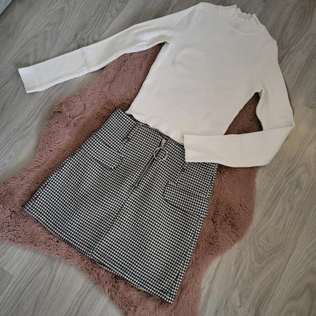 Xs pepitova minisukna, bershka,xs