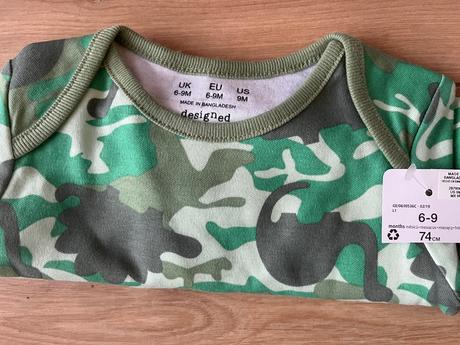 Nové - body dino, f&f,74