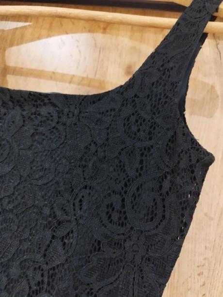 Šaty s čipkou a spodničkou, zara,s