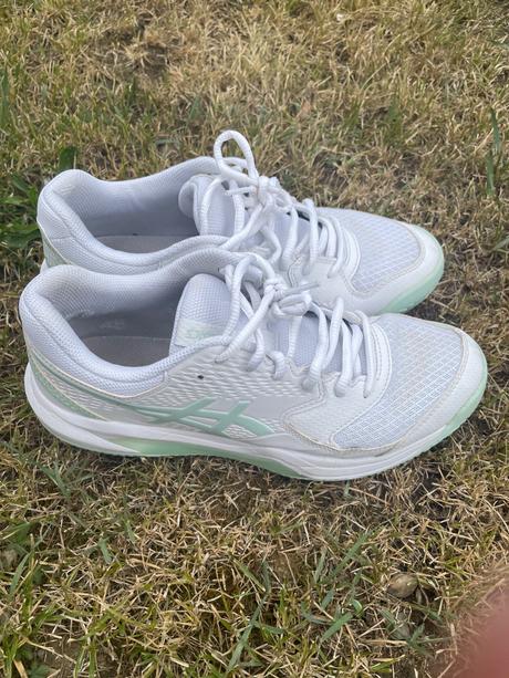 Tenisky halovky asics, asics,40
