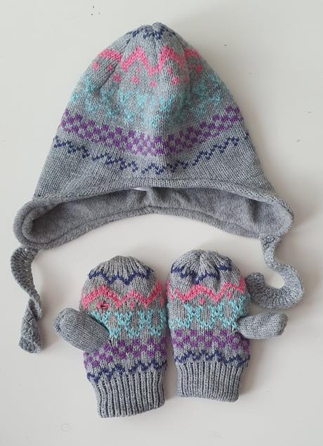 Čapica a rukavice, debenhams,74