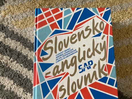Slovensko anglický slovník (1997),