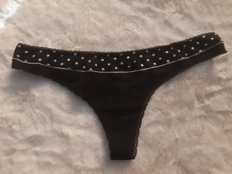 Darujem tanga, bershka,m