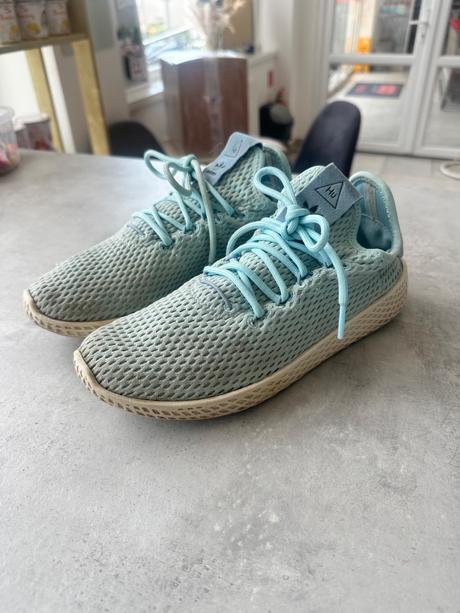 Tenisky adidas pharrell williams hu, adidas,37