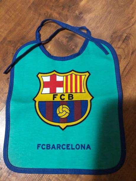 Podbradník fc barcelona, 