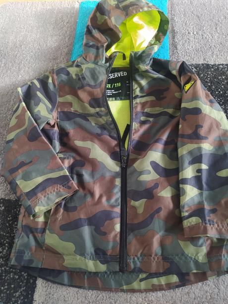 Šustakova bunda, reserved,116