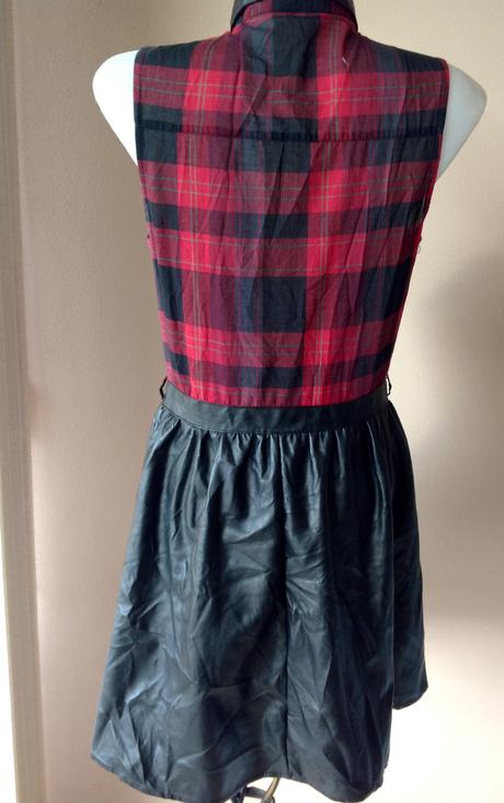 Šaty s koženkou, atmosphere,38