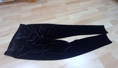 Sametové lesklé legíny, next,146