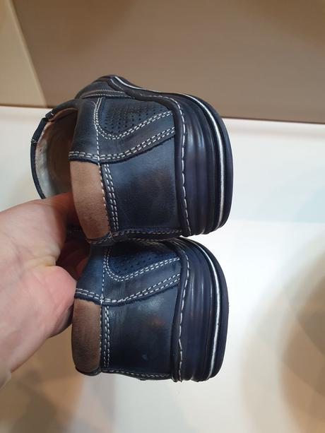 Spoločenské topánky, 39