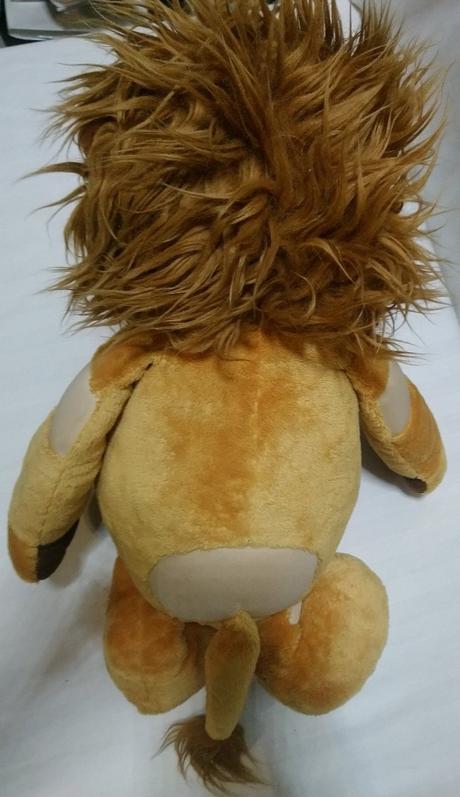 Plyšák lenny lev na nacvičovať infúznej súpravy, 