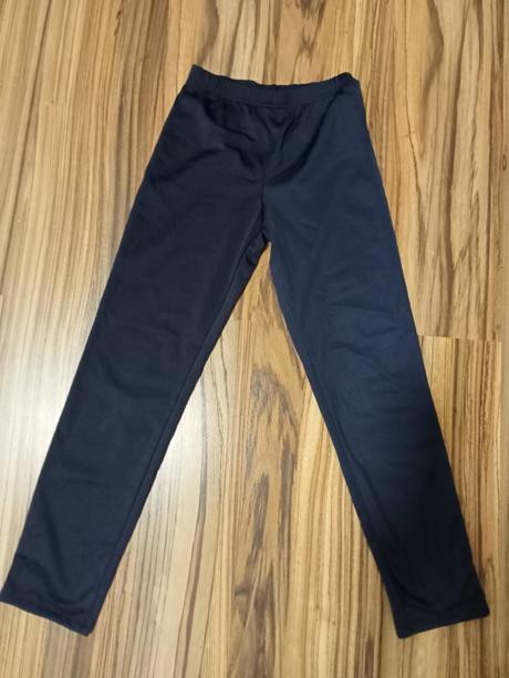 Teplakova suprava, decathlon,140