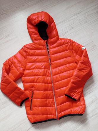 Vetrovka, reserved,146